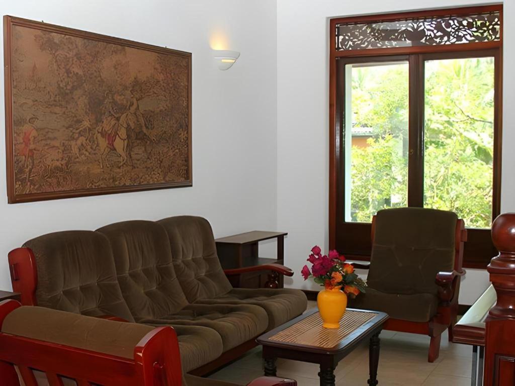 The Mgs Hotel Elpitiya  Экстерьер фото