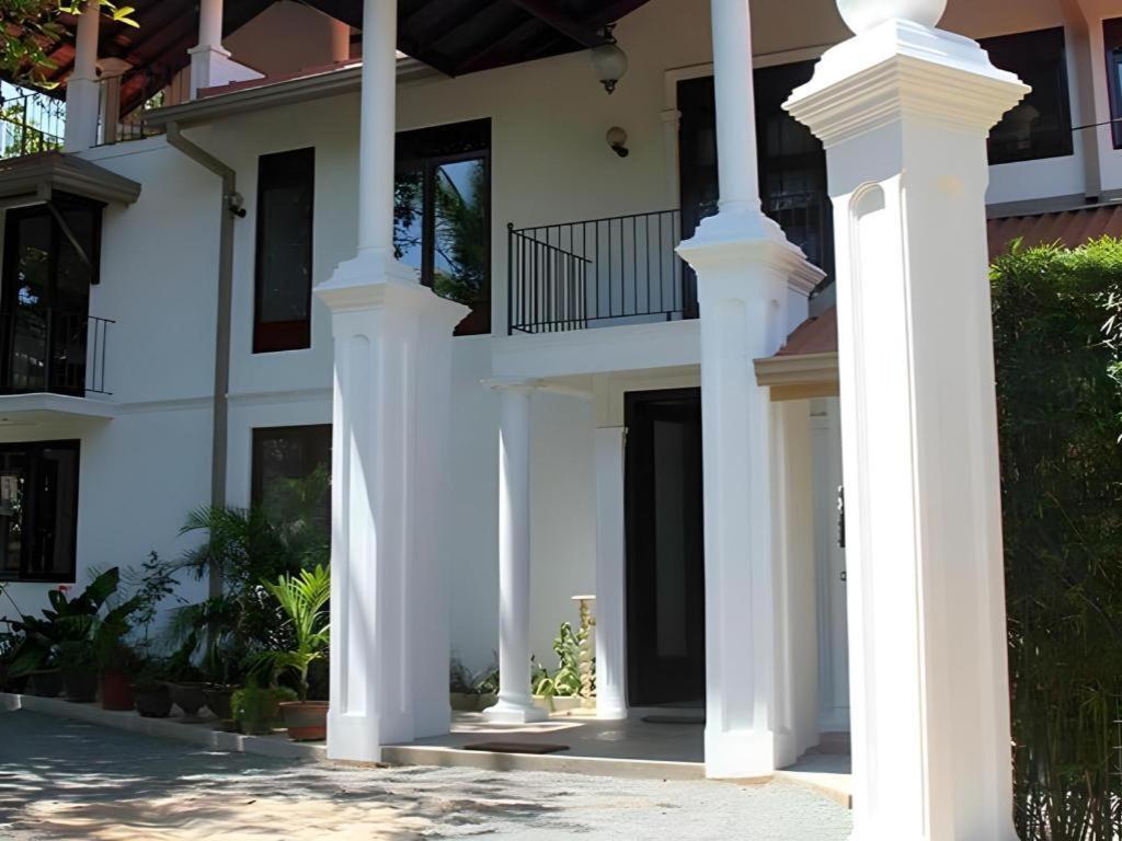 The Mgs Hotel Elpitiya  Экстерьер фото